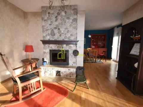 Sale, house, 191m², Tološi, Podgorica - image 28