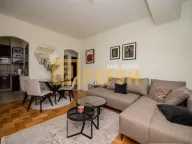 Izdavanje, dvosoban stan, 58m², Blok 9, Podgorica - image 1