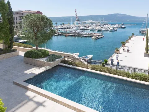 Prodaja, trosoban stan, 167m², Porto Montenegro, Tivat - image 2