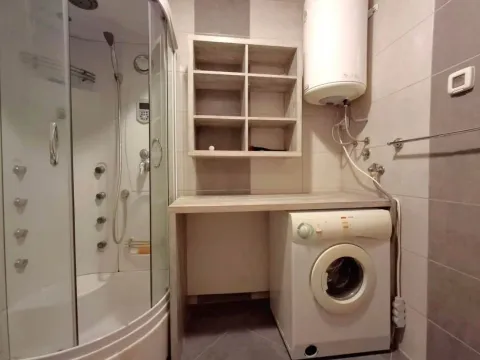 Rent, one bedroom apartment, 50m², City Kvart, Podgorica - image 9