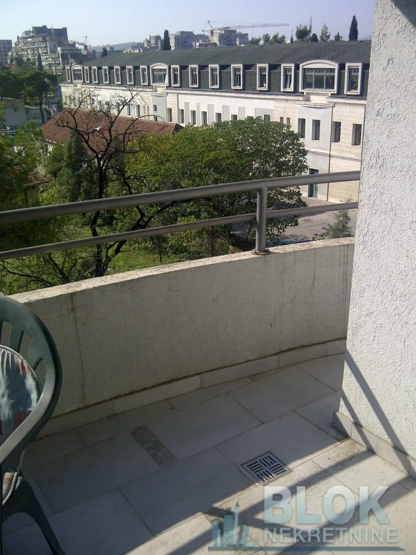 Rent, three bedroom apartment, 97m², Centar, Podgorica
