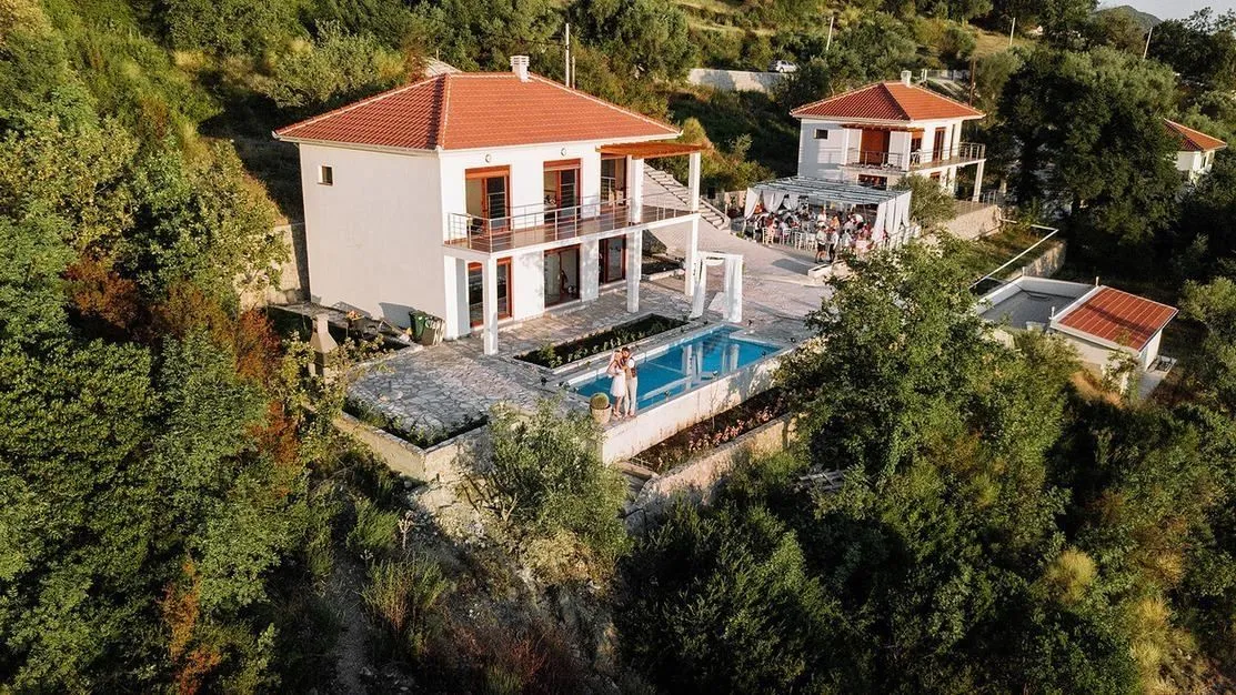Prodaja, kuća, 392m², Prijeradi, Kotor