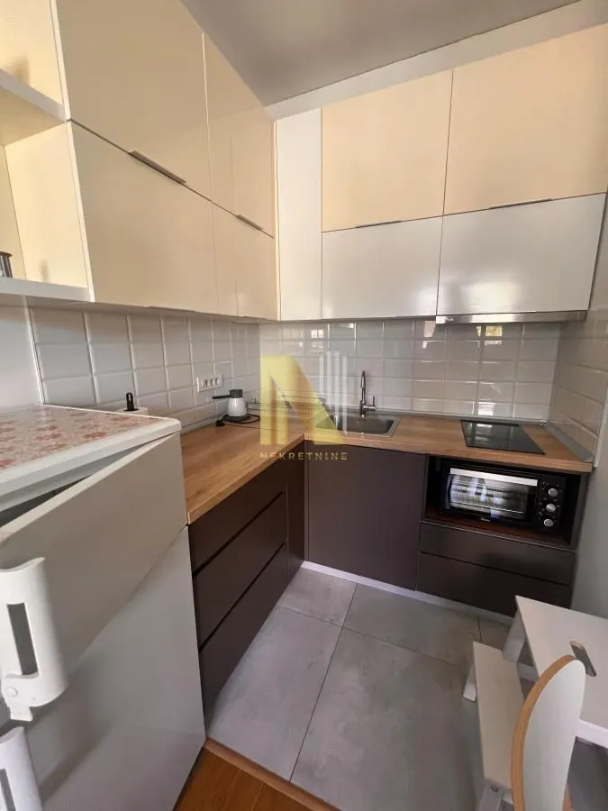 Rent, studio apartment, 29m², Centar, Novi Sad