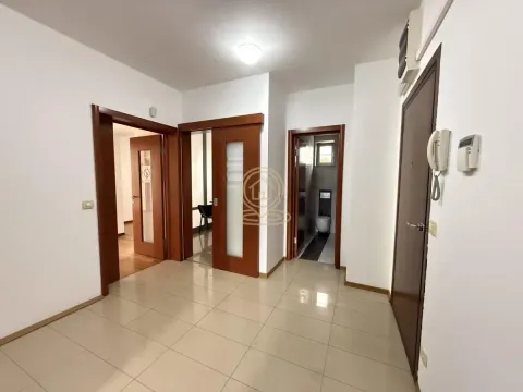 Rent, office space, 151m², Voždovac Sve Podlokacije, Beograd - image 8
