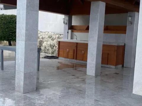 Prodaja, kuća, 170m², Budva, Crna Gora - image 4