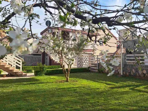 Rent, one bedroom apartment, 50m², Dalmatinska ulica, Podgorica - image 1