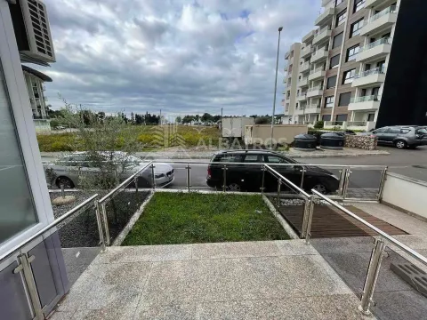 Prodaja, stan, 34m², Šušanj, Bar - image 4