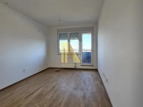 Sale, three bedroom apartment, 60m², Avijatičarsko naselje, Novi Sad Sve Podlokacije - image 3