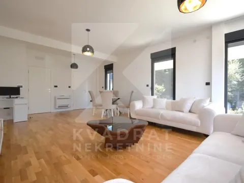 Izdavanje, dvosoban stan, 100m², Dalmatinska ulica, Podgorica - image 3