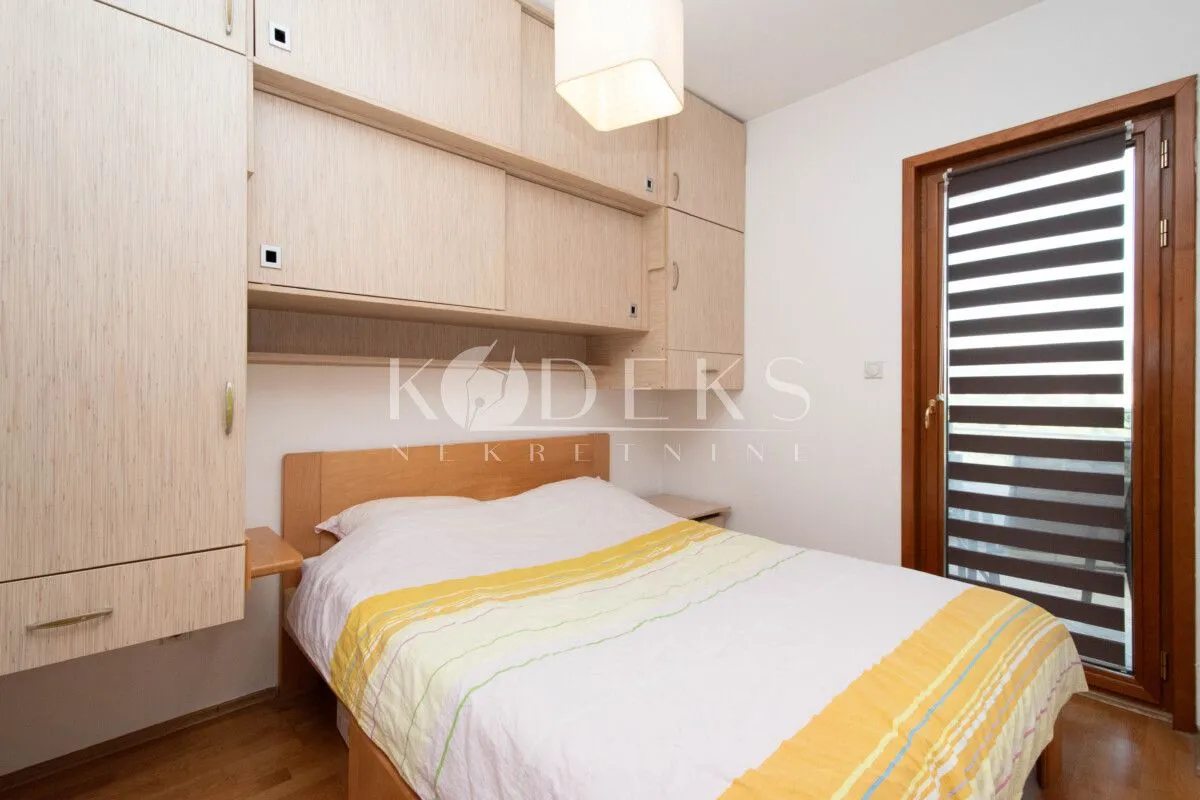 Rent, one bedroom apartment, 34m², Pobrežje, Podgorica