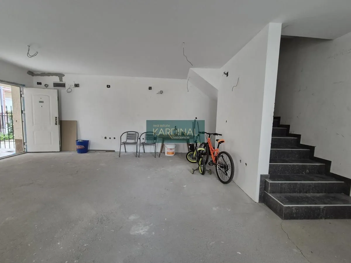 Prodaja, kuća, 142m², Tabane, Jagodina