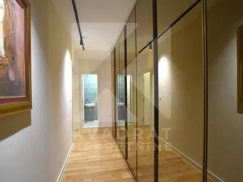 Rent, two bedroom apartment, 108m², Central Point, Podgorica - image 17