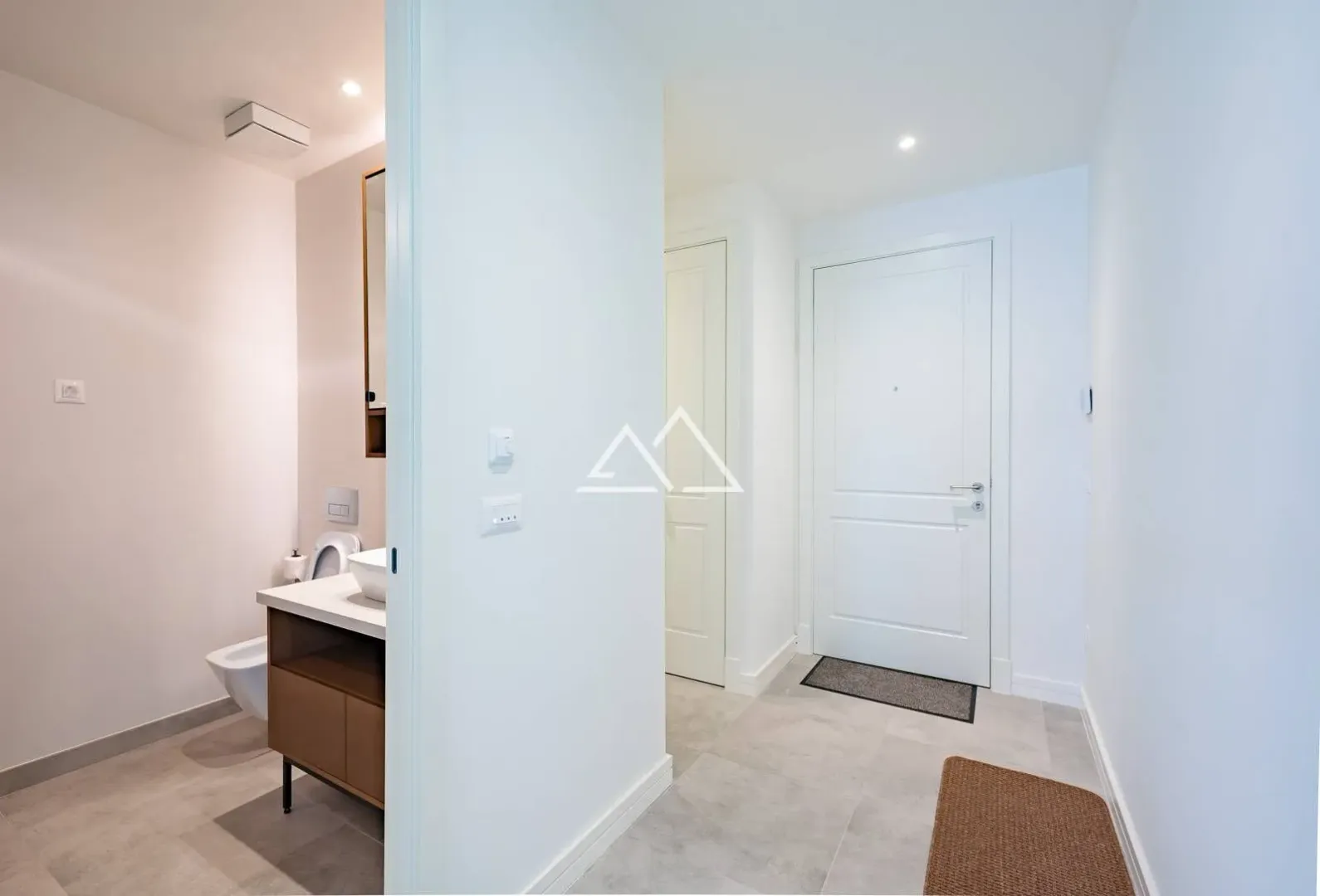 Prodaja, dvosoban stan, 105m², Luštica Bay, Tivat