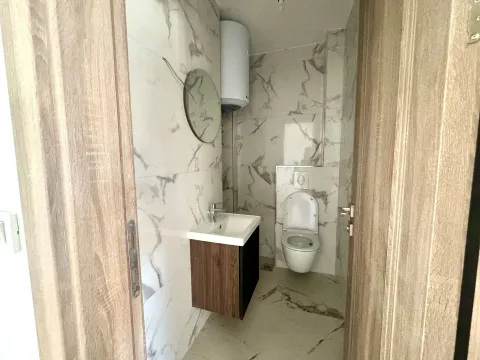 Prodaja, dvosoban stan, 65m², Ulcinj, Crna Gora - image 9