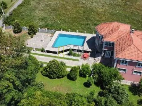 Prodaja, kuća, 350m², Danilovgrad, Crna Gora - image 2