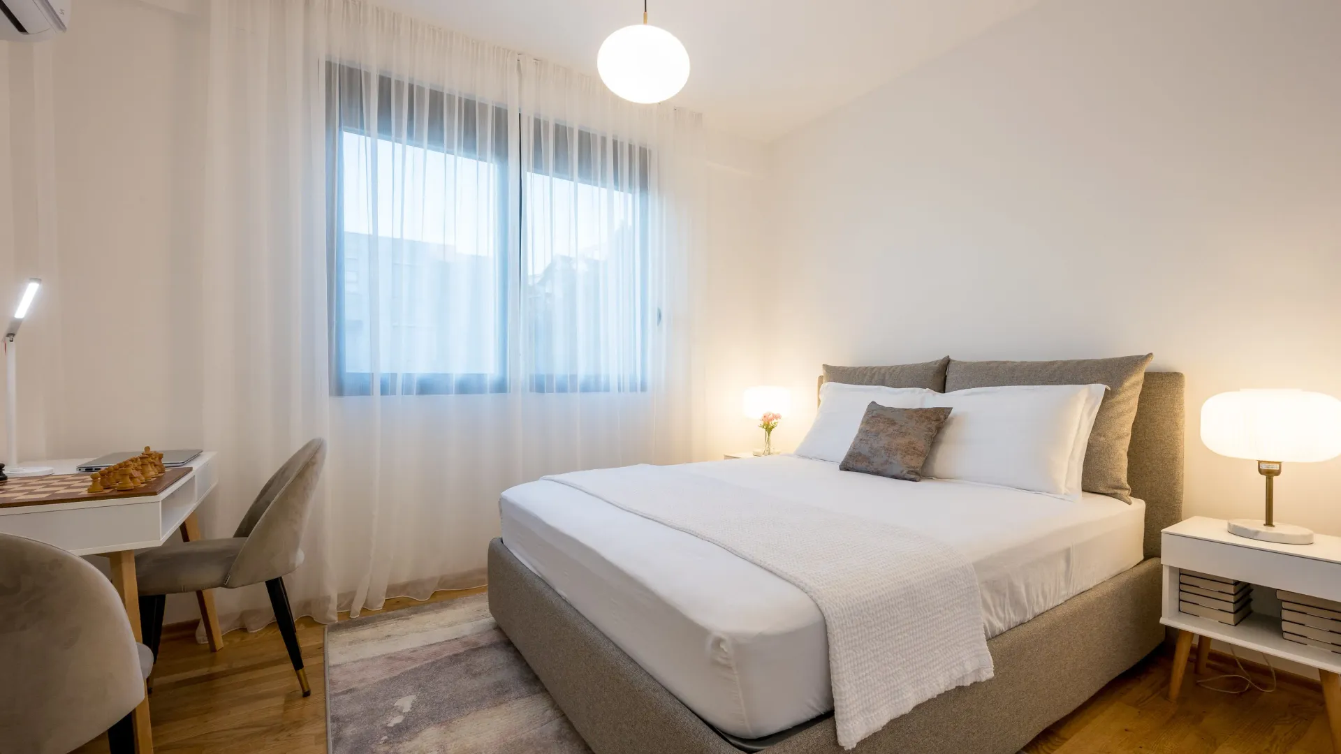 Prodaja, dvosoban stan, 63m², Pod Kuk, Tivat