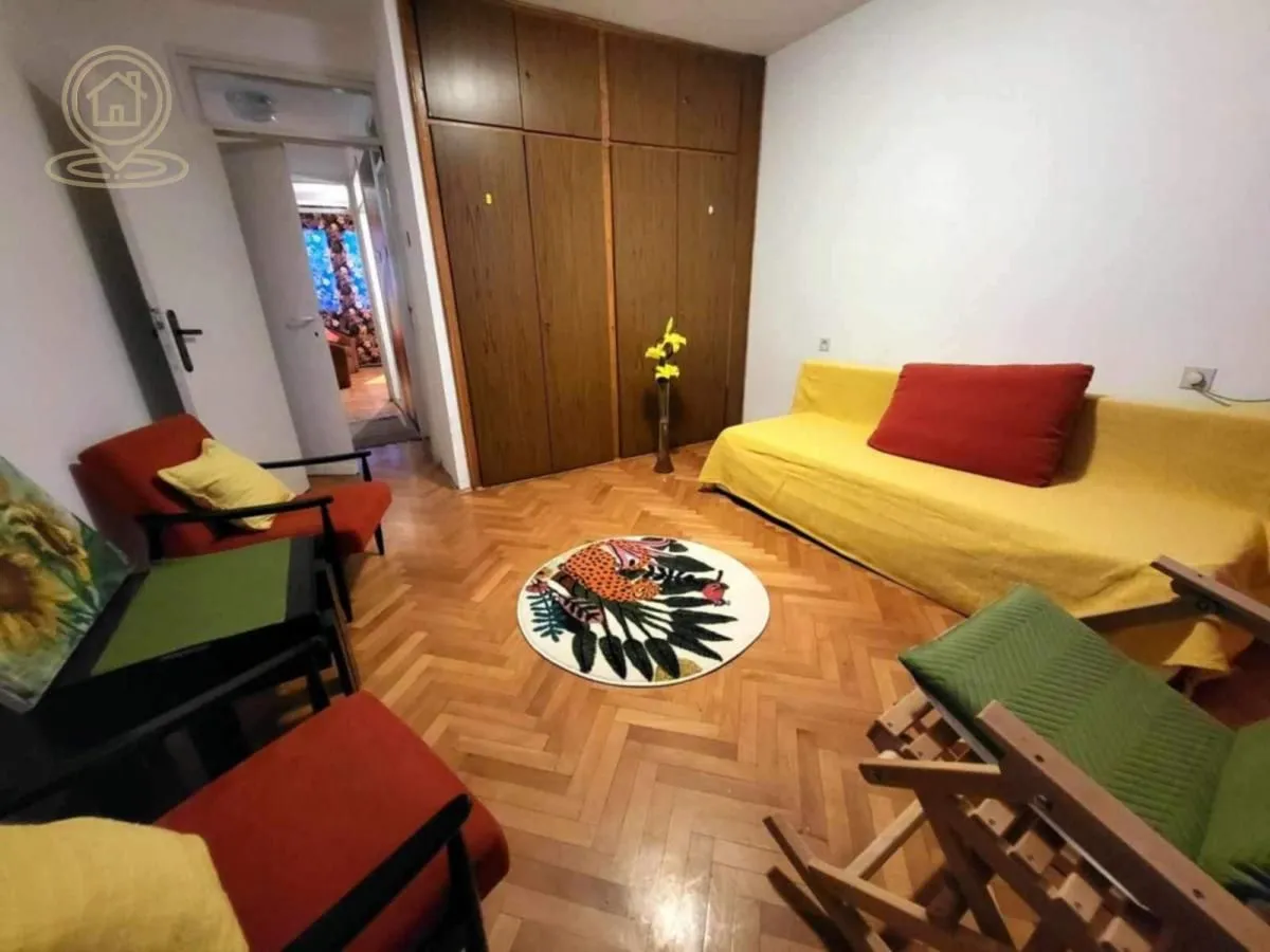 Prodaja, trosoban stan, 85m², Crveni Pevac, Niš