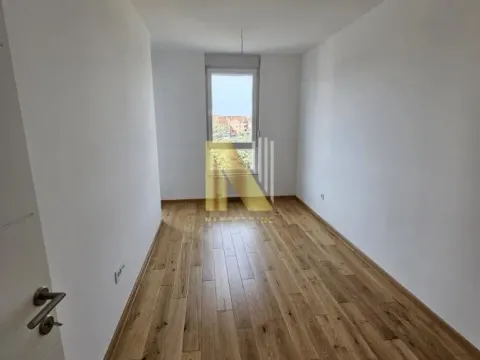 Rent, two bedroom apartment, 44m², Grbavica, Novi Sad Sve Podlokacije - image 2