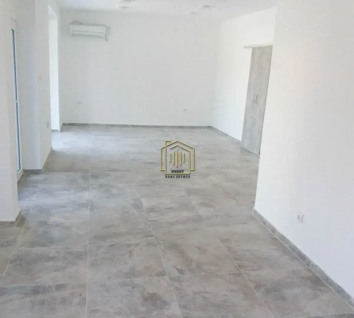 Rent, office space, 65m², Masline, Podgorica