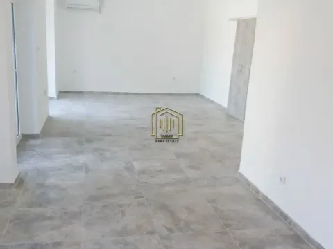 Rent, office space, 65m², Masline, Podgorica - image 2