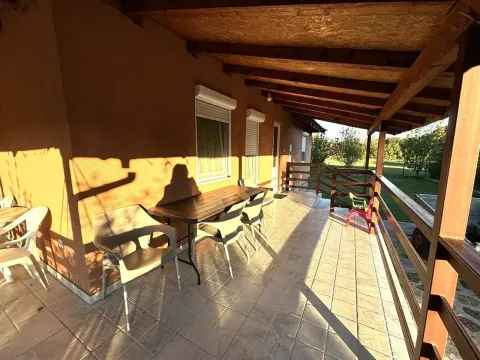 Rent, house, 100m², Pričelje, Podgorica - image 3