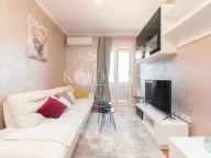 Izdavanje, jednosoban stan, 40m2, Central Point, Podgorica