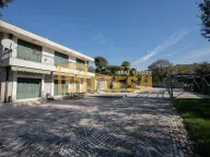 Izdavanje, kuća, 380m², Mareza, Podgorica - image 66