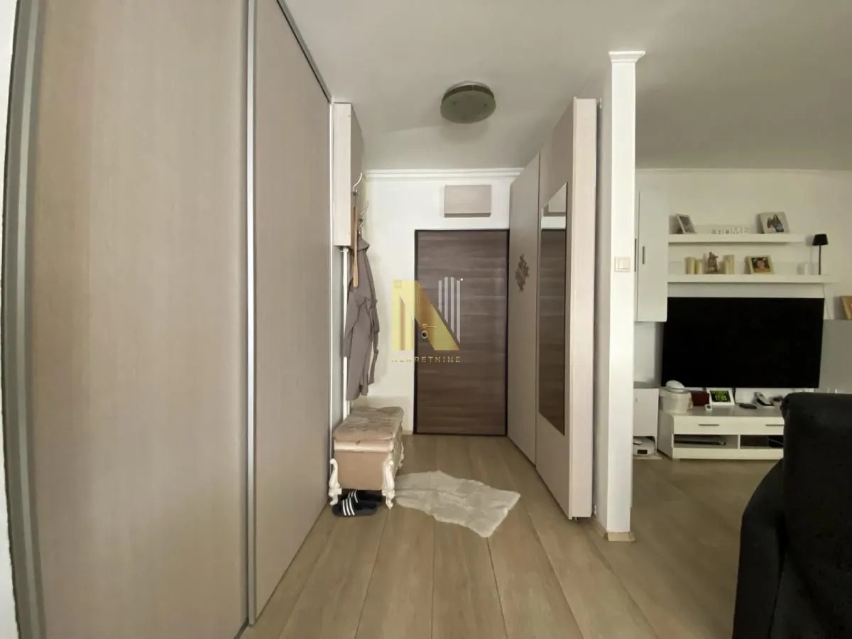 Prodaja, četvorosoban stan, 71m², Liman 2, Novi Sad Sve Podlokacije
