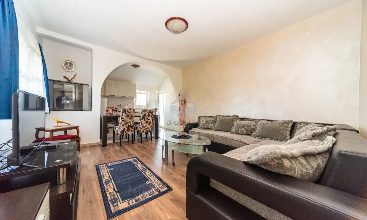 Rent, one bedroom apartment, 70m², Zlatica, Podgorica