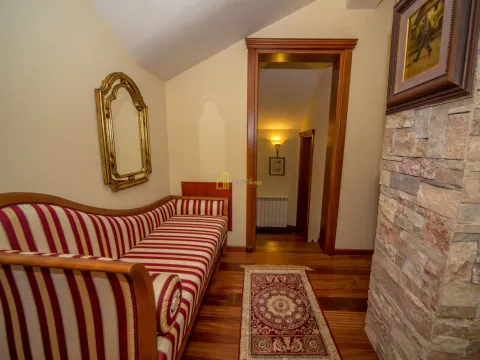 Sale, house, 168m², Cetinje, Crna Gora - image 7