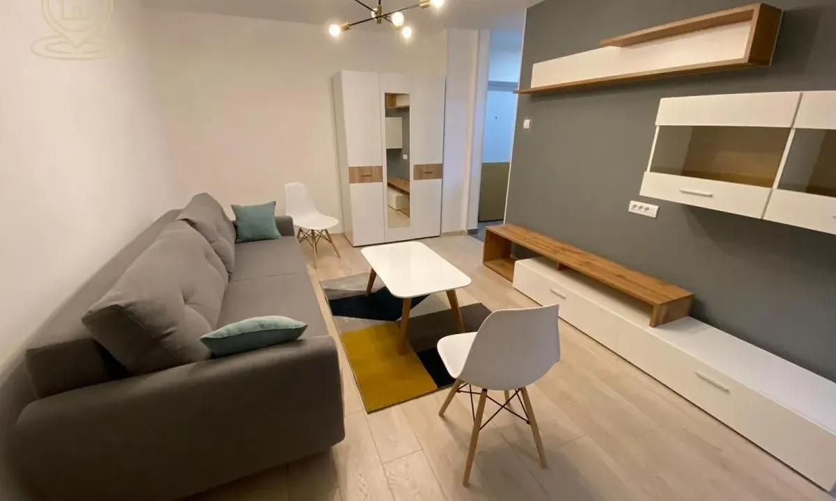 Prodaja, jednosoban stan, 33m², Stari grad, Novi Sad