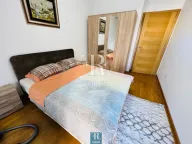 Izdavanje, jednosoban stan, 45m², City Kvart, Podgorica - image 9