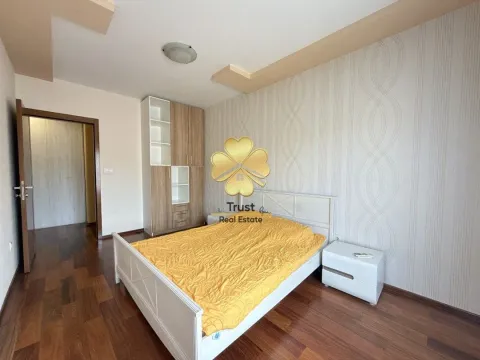 Izdavanje, dvosoban stan, 75m², Centar, Podgorica - image 13