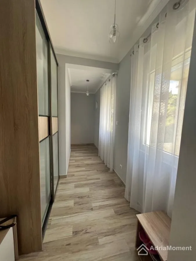 Sale, two bedroom apartment, 87m², Dobre Vode, Bar