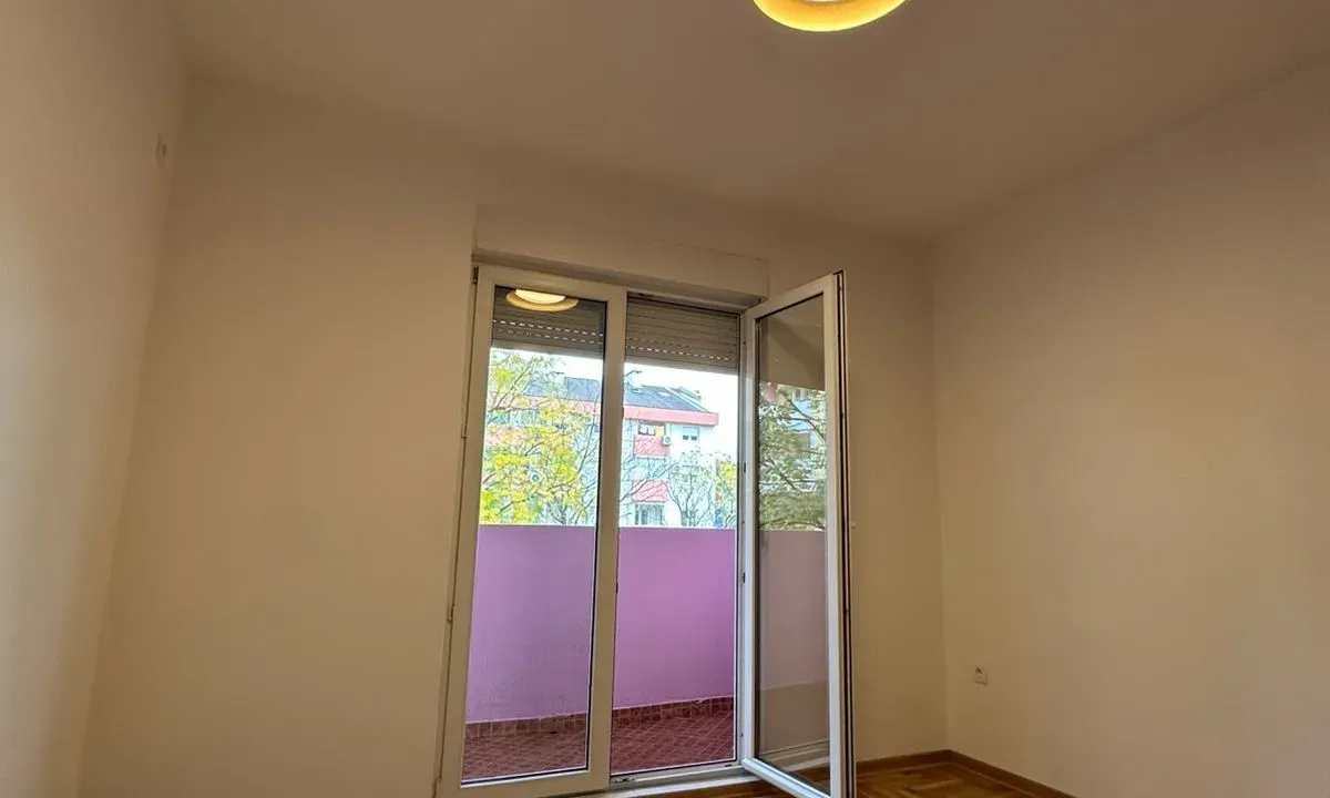 Izdavanje, jednosoban stan, 47m², Zabjelo, Podgorica