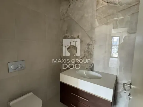 Sale, four bedroom apartment, 151m², Savski Venac, Beograd - image 13