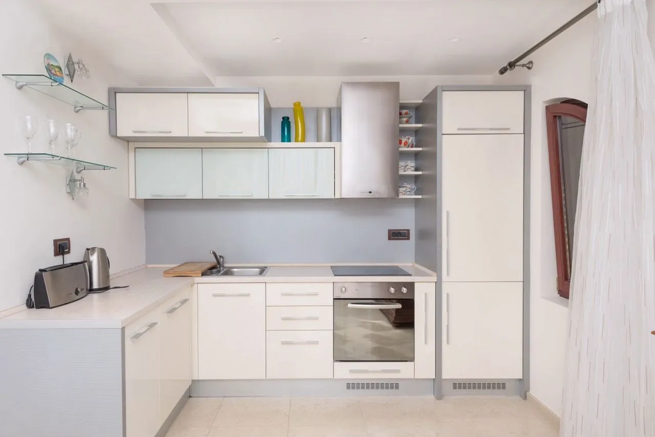 Sale, apartment, 88m², Petrovac, Budva