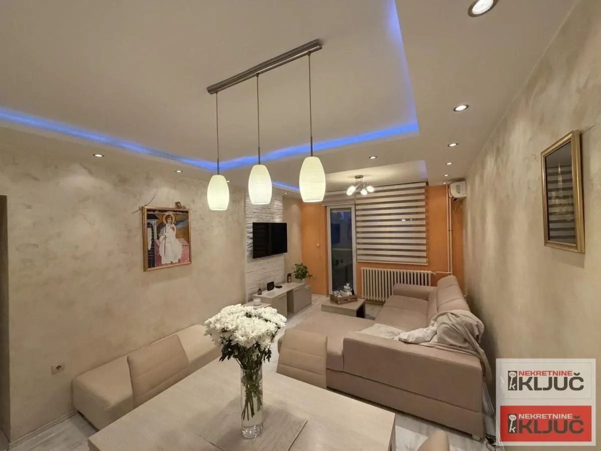 Prodaja, dvosoban stan, 47m², Detelinara, Novi Sad Sve Podlokacije