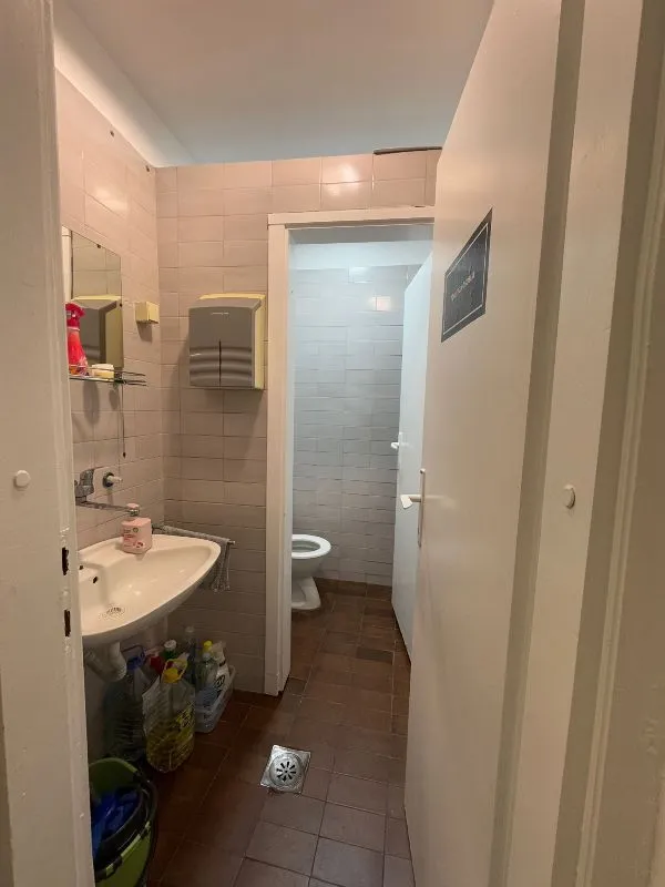 Rent, office space, 136m², Banovo Brdo, Beograd