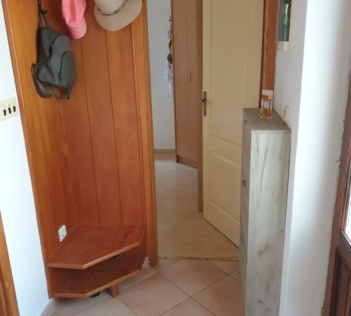 Rent, one bedroom apartment, 50m², Seljanovo, Tivat