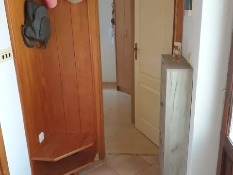Rent, one bedroom apartment, 50m², Seljanovo, Tivat - image 15