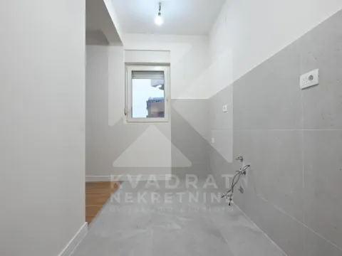 Rent, two bedroom apartment, 65m², Central Point, Podgorica - image 5