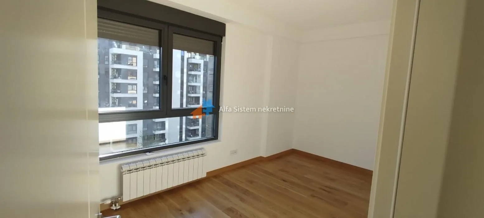 Izdavanje, stan, 96m², Voždovac Sve Podlokacije, Beograd
