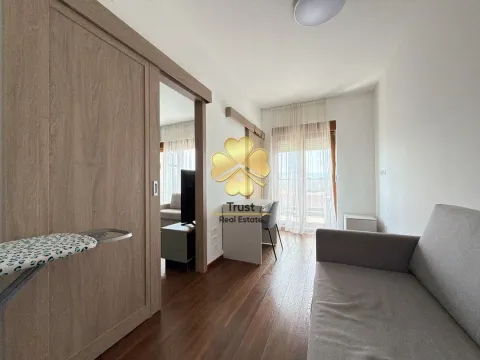Rent, two bedroom apartment, 80m², Master Kvart, Podgorica - image 6