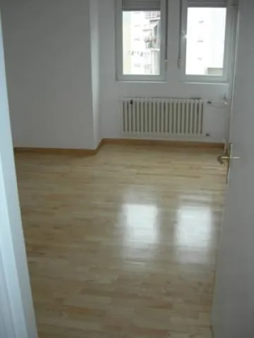 Izdavanje, stan, 145m², Stari Grad, Beograd