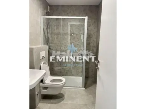 Izdavanje, četvorosoban stan, 98m², Južni Bulevar, Vračar Sve Podlokacije - image 9