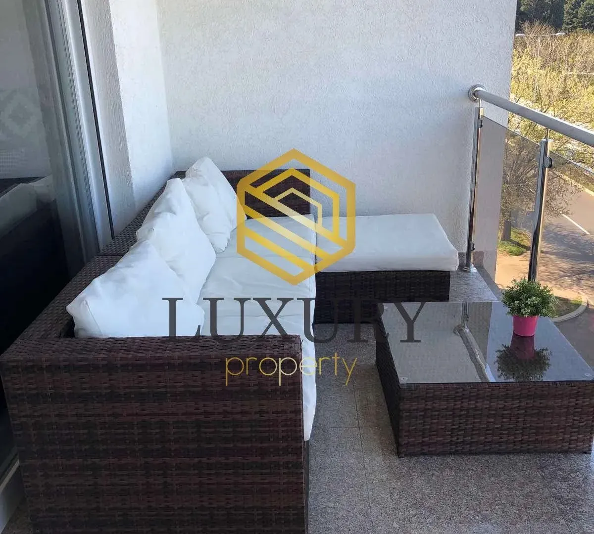 Rent, one bedroom apartment, 56m², Šušanj, Bar