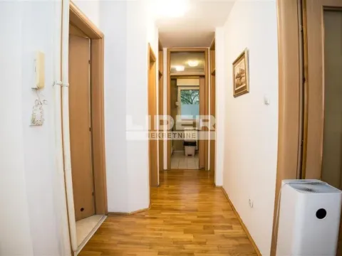 Prodaja, trosoban stan, 69m², Čukarica, Beograd - image 11