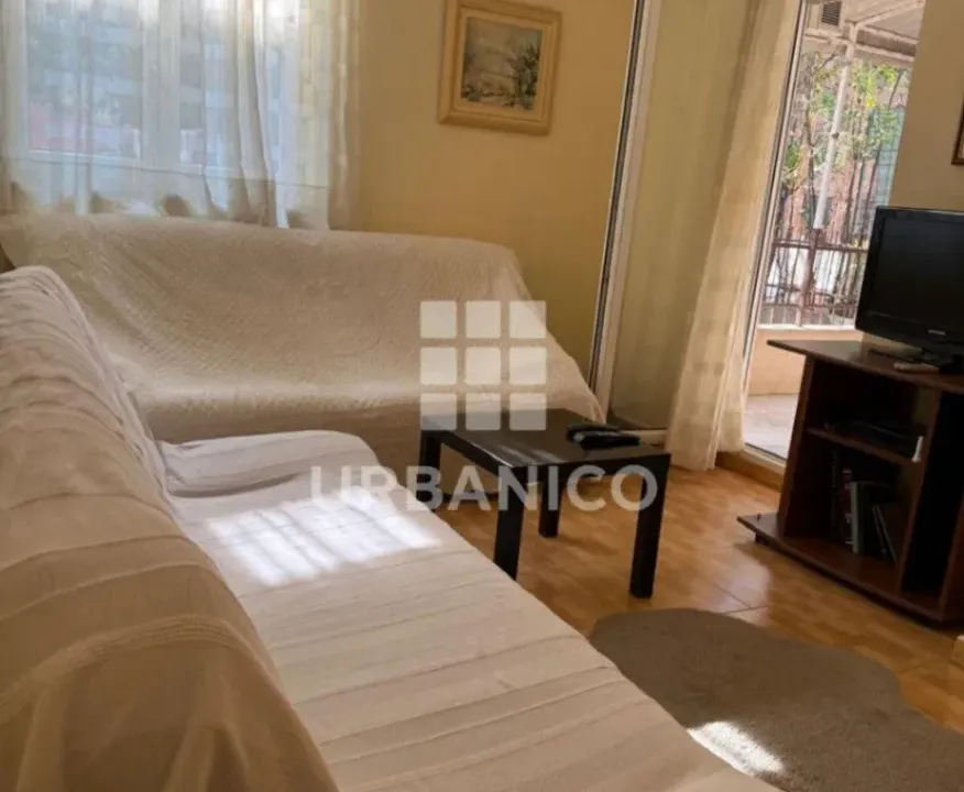 Izdavanje, dvosoban stan, 65m², Tree cane, Budva