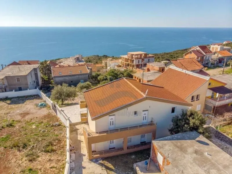 Sale, house, 280m², Krimovica, Kotor